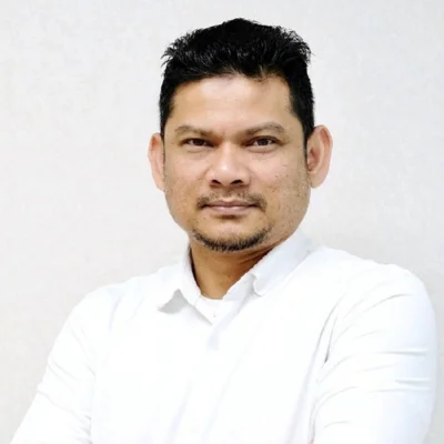 M. Arkam C. Munaaim