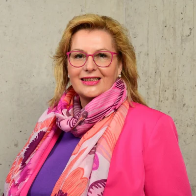Heike Höf-Bausenwein